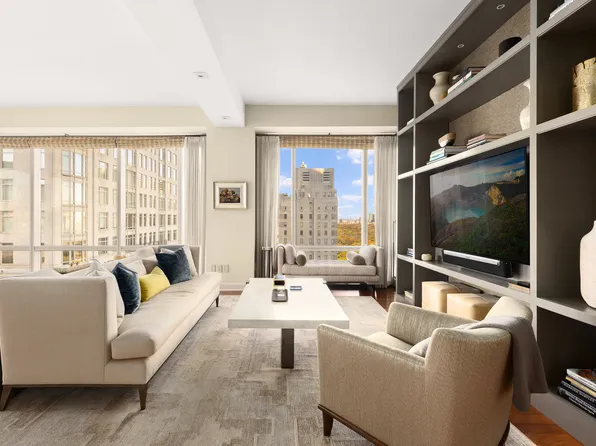 1 Central Park West image 2 of 14