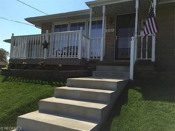 5th image of 2182 Daniels Ave