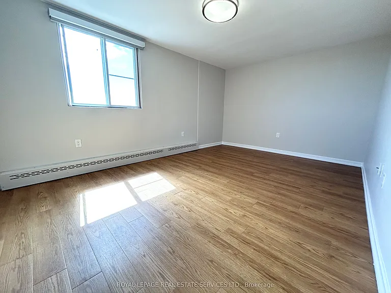 10 Overlea Dr #1107 — Photo 11