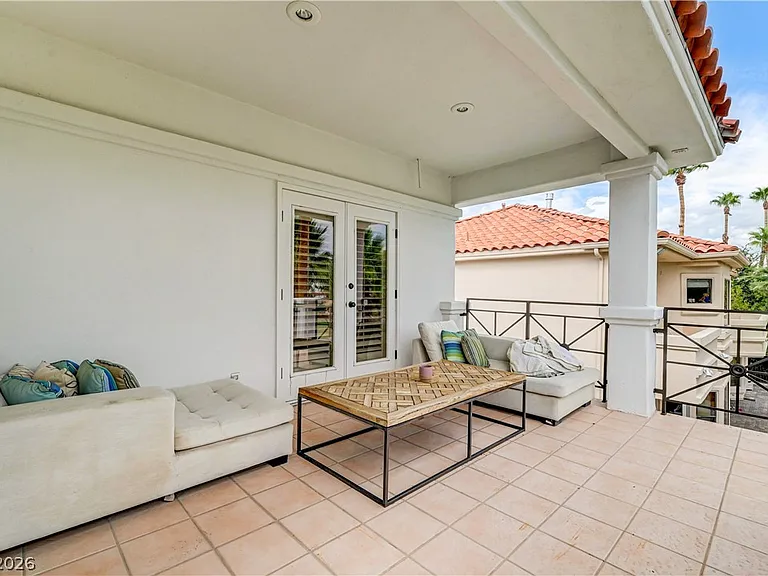 8901 Robinson Ridge Dr — Photo 69