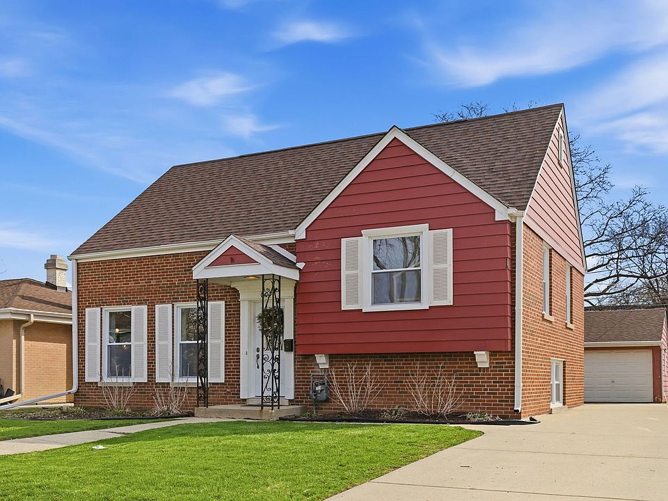 1st image of 609 N Hamlin Ave