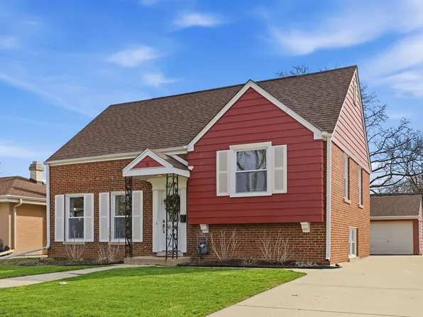609 N Hamlin Ave, Park Ridge, IL 60068