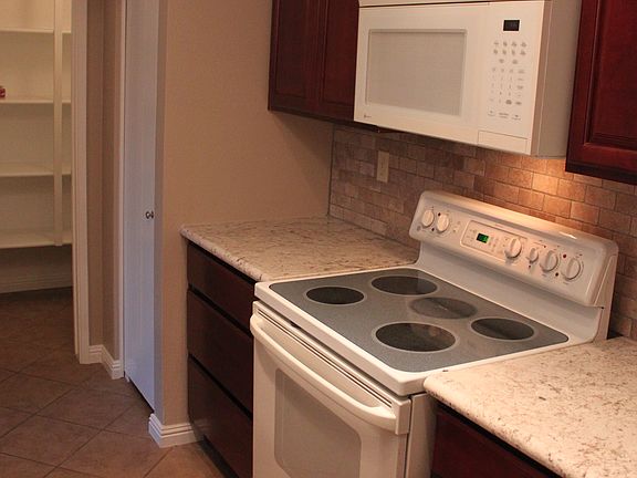 New cabinets and granite