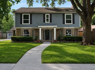 12019 Sugar Springs Dr, Houston, TX 77077