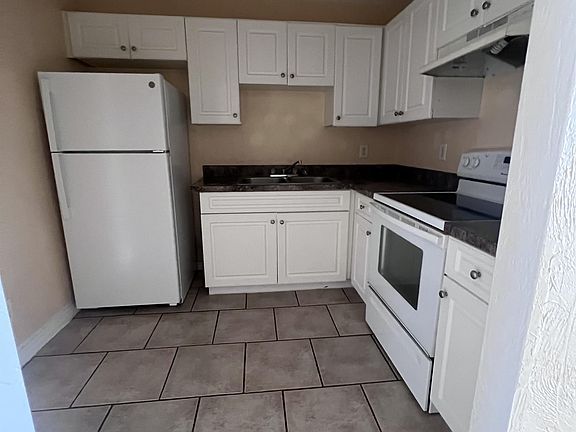 2nd image of 4064 Halifax Dr #12