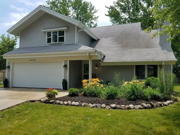5730 Essex Ct, Hanover Park, IL 60133