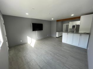 1601 Schoenborn St, North Hills, CA 91343