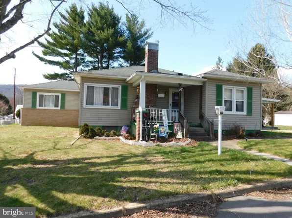 221 Miller St, Westernport, MD 21562