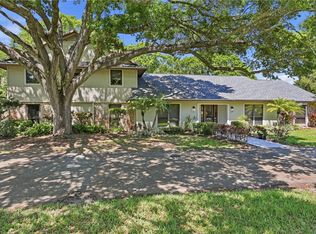 655 40th Ave SW, Vero Beach, FL 32968