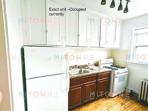 4th image of 4800 N Hermitage Ave #2F-24