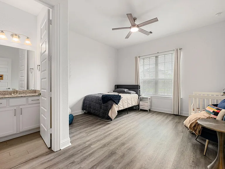 31611 Donoso Dr — Photo 32