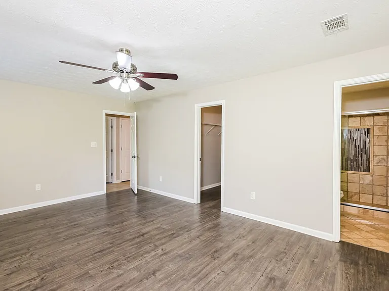 2981 Landmark Dr SE — Photo 9