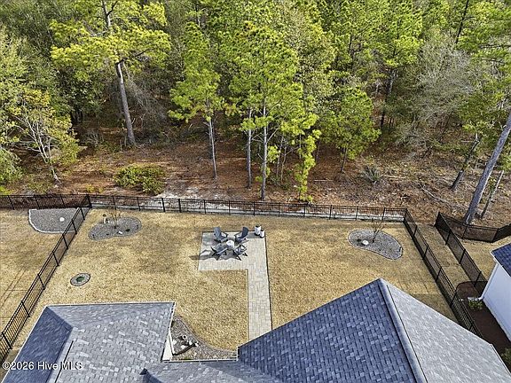 3rd image of 2768 W Timber Crest Drive NE