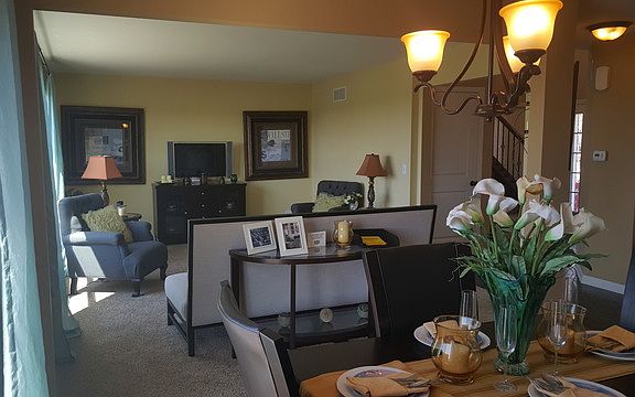 3rd image of 2198 Alta Vista Dr