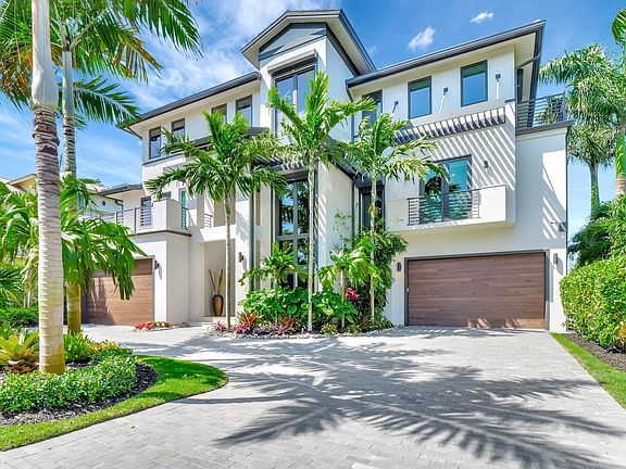 2nd image of 776 Waterside Dr