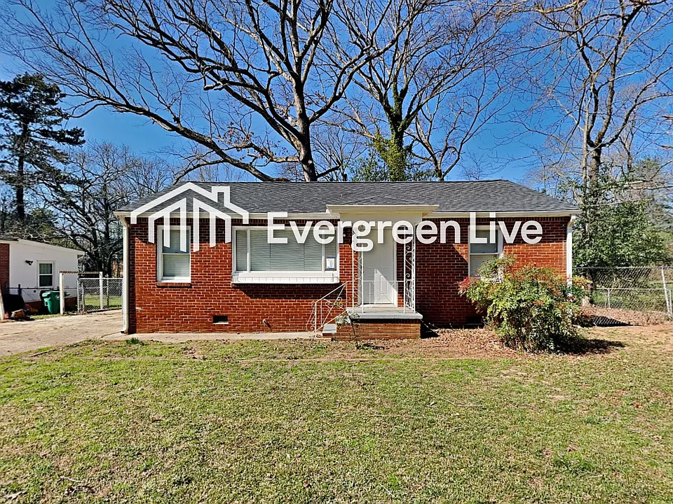 1883 Clarke Ln