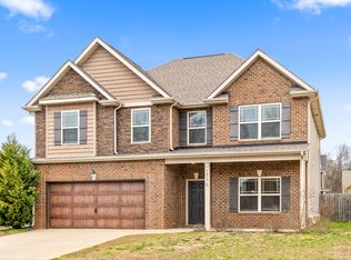 1479 Amberley Dr, Clarksville, TN 37043