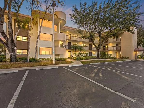 7653 NW 79th Ave APT 109, Tamarac, FL 33321