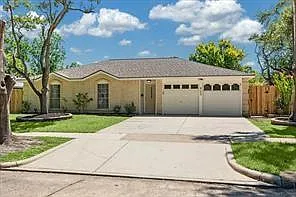 942 Seagate Ln