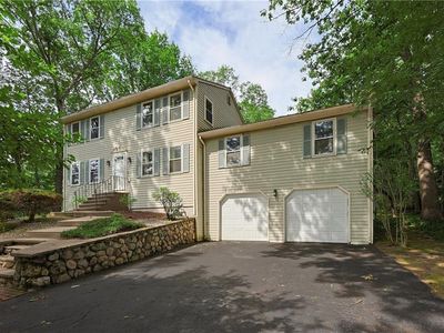 16 Blacksmith Rd, Cumberland, RI, 02864