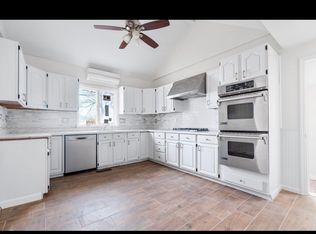 22 Lakeside Ave #1, Dedham, MA 02026