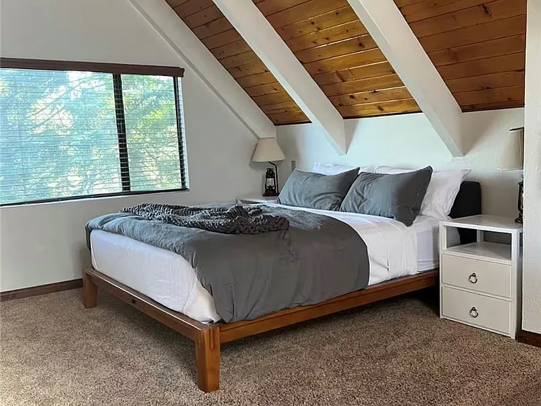353 Mittry Ln — Photo 8