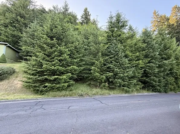 Kalapuya Way #4500, Cottage Grove, OR 97424