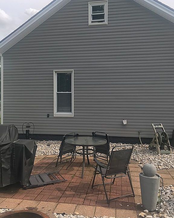 1st image of 2028 E Blackford Ave
