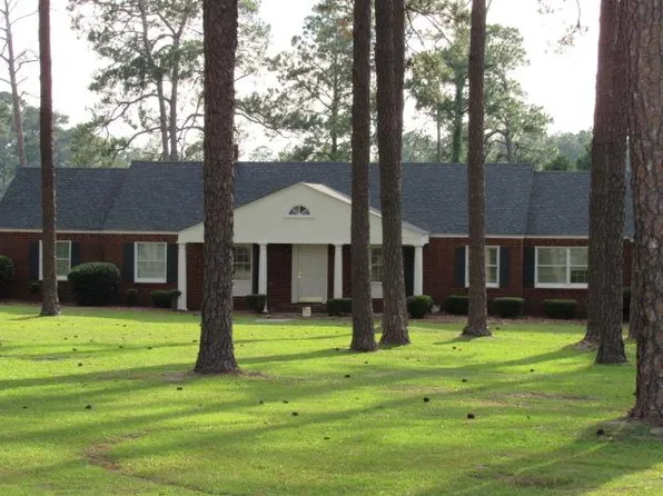 124 Stafford Dr, Tifton, GA 31793