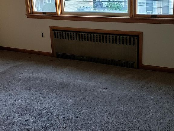 Spacious Living Room 17 X 14