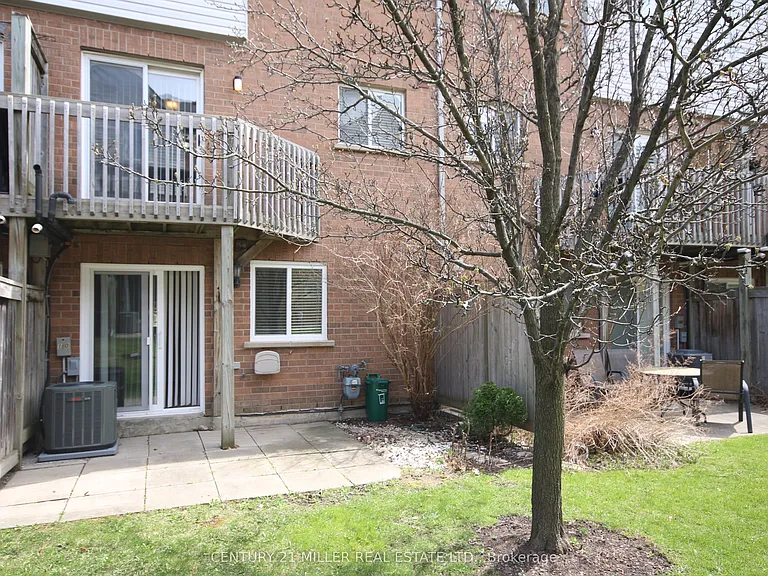 5530 Glen Erin Dr #140 — Photo 30