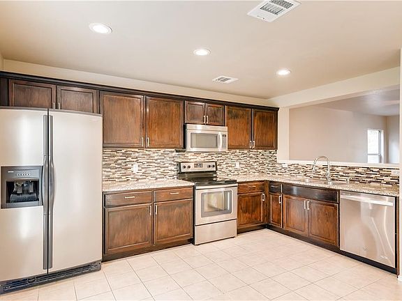 5th image of 13512 Alysheba Dr