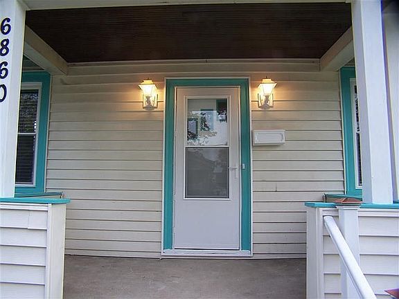 2nd image of 6860 Park Ave