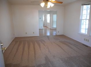 419 W 9th St N, Wichita, KS 67203