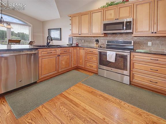 3rd image of 8361 Twinberry Point