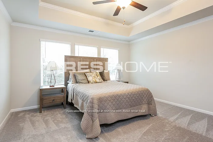 309 Georges Ln — Photo 9