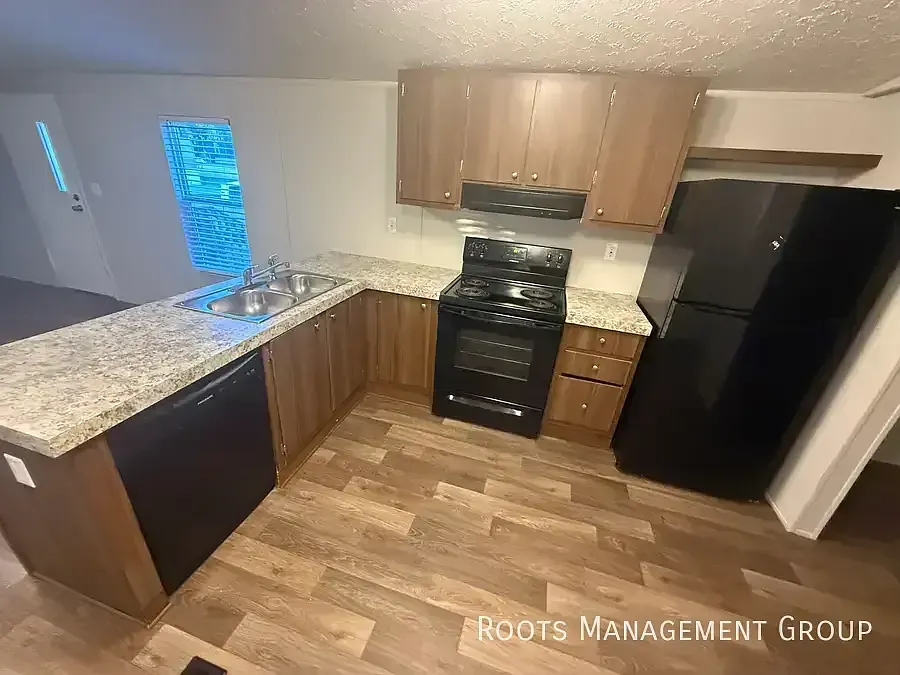 3 Bed 2 Bath Home Available for Lease at Dry Creek - Apply Now! — Photo 2