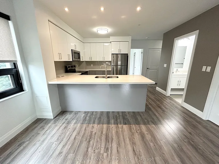 460 B Belmont Ave W #101 — Photo 7