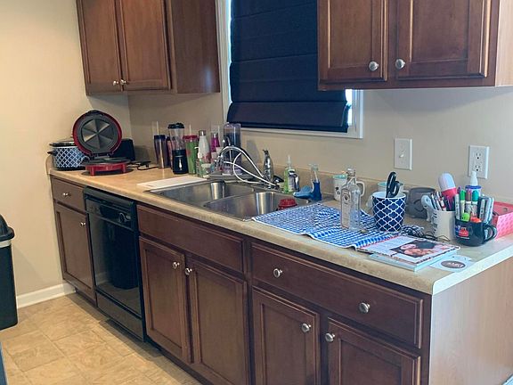 5th image of 2121 S Greenwood Dr APT 305