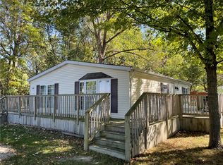 922-3525 N East Rd, Neoga, IL 62447