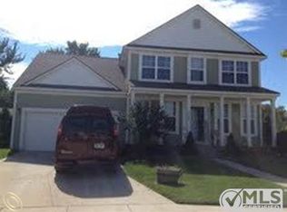 7968 Surrey Dr, Romulus, MI