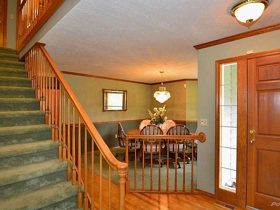 005_View to Formal Dining