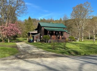 160 Martin Rd, Naples, NY 14512