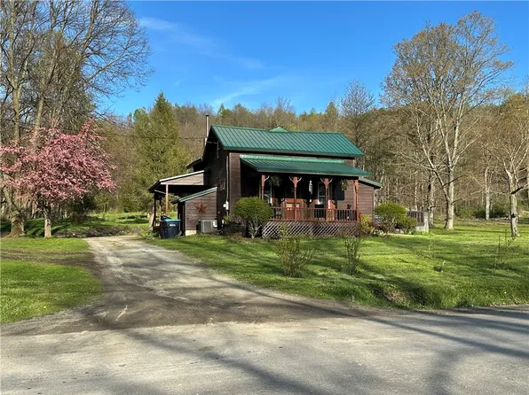 160 Martin Rd, Naples, NY 14512