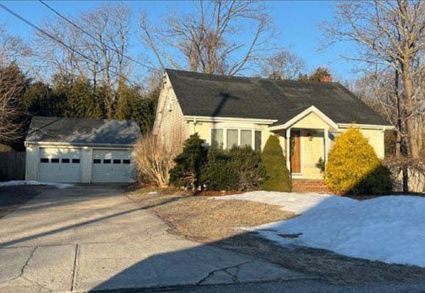 1st image of 26 Furman Ave