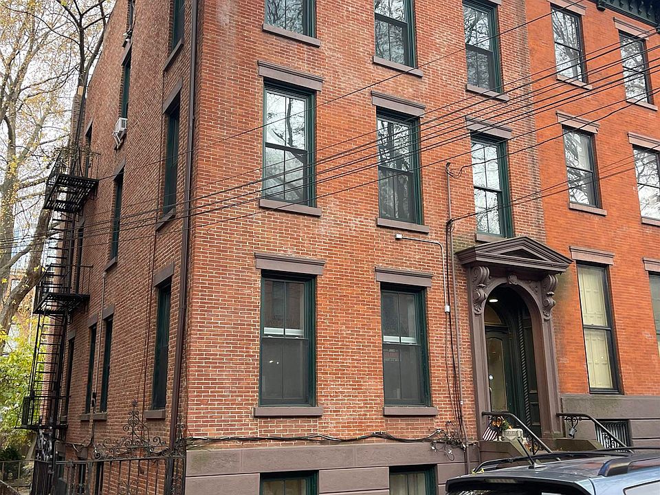 1st image of 95 Mercer St #3