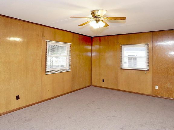 2nd image of 926 Marcellus Dr