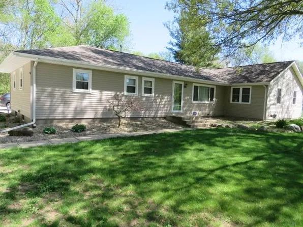 701 S 2nd St, Plymouth, IN 46563