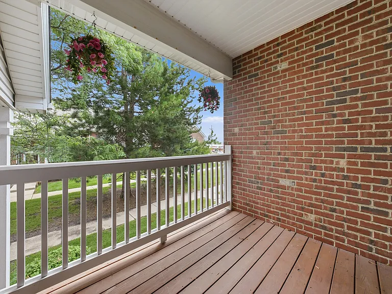 9411 Huber Ct — Photo 19