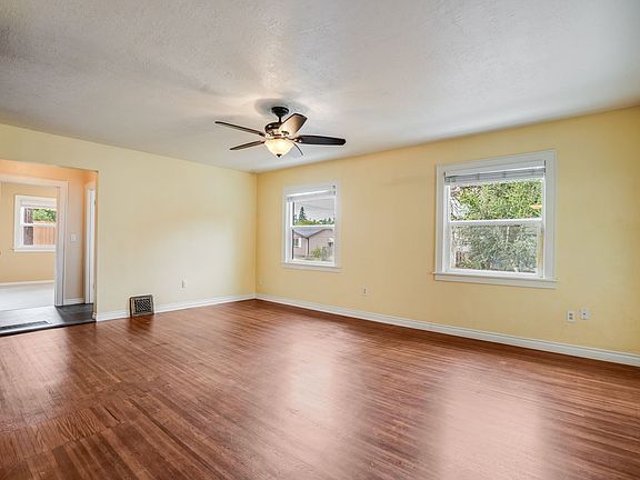 3rd image of 4195 SE 118th Pl